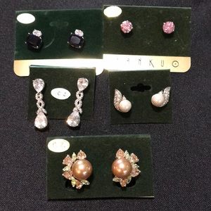 Jankuo CZ pierced earrings